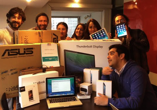 Equipo IDA con gadgets de Sercotec