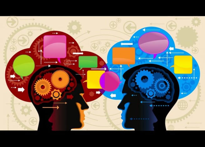 Dos personas conversando