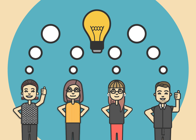 Cuatro personas, tres mujeres y un chico, piensan juntos la misma idea, con cara de felicidad.