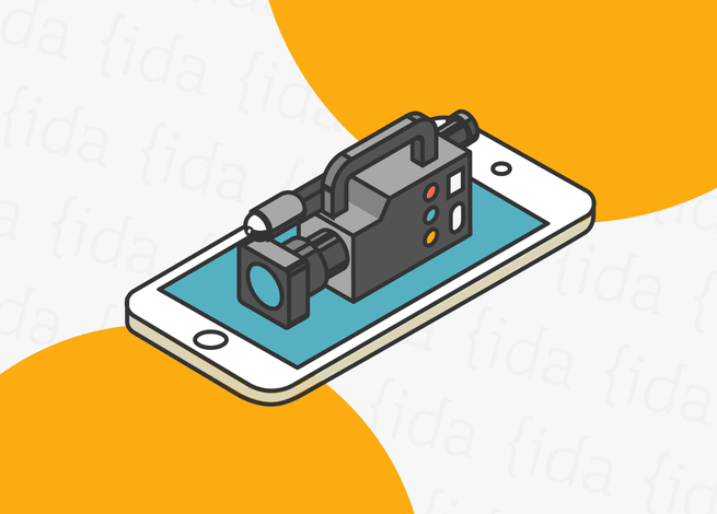 celular con una cámara de video en su parte superior.