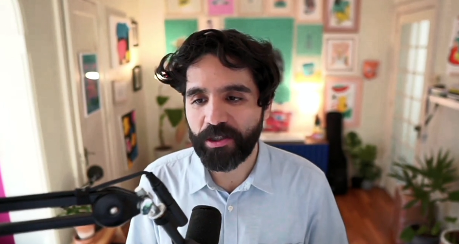 Pablo Stanley en su charla sobre NFTs.